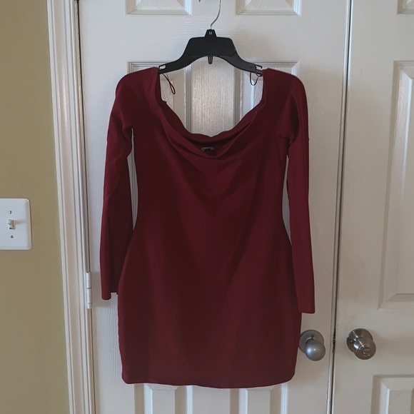 Rust colored mini dress - Picture 1 of 4